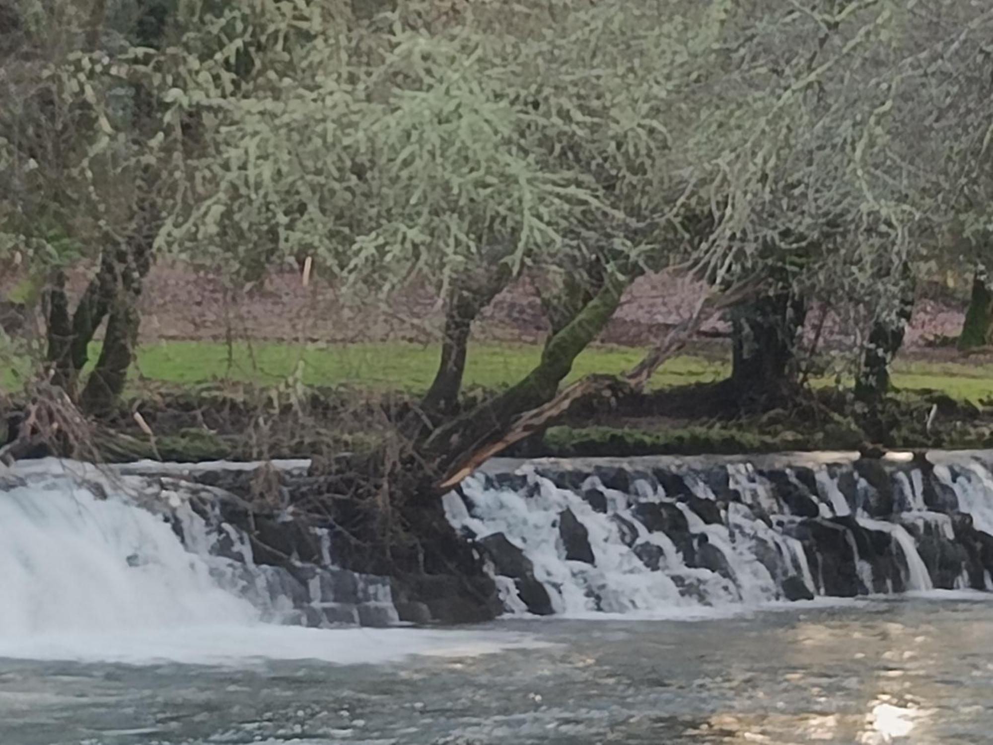 4 Soles Apartman Ponte Caldelas Kültér fotó